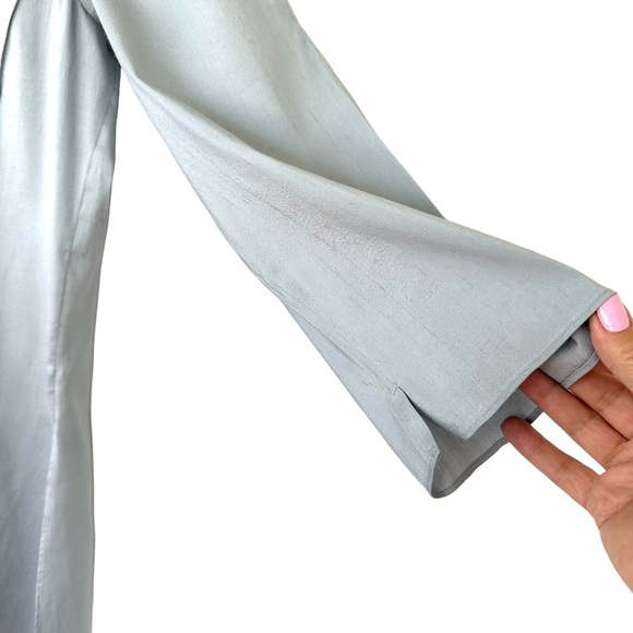 Eileen Fisher tunic top with crew neckline and 3/4 length sleeves,  in 💯 silk - Picture 7 of 16